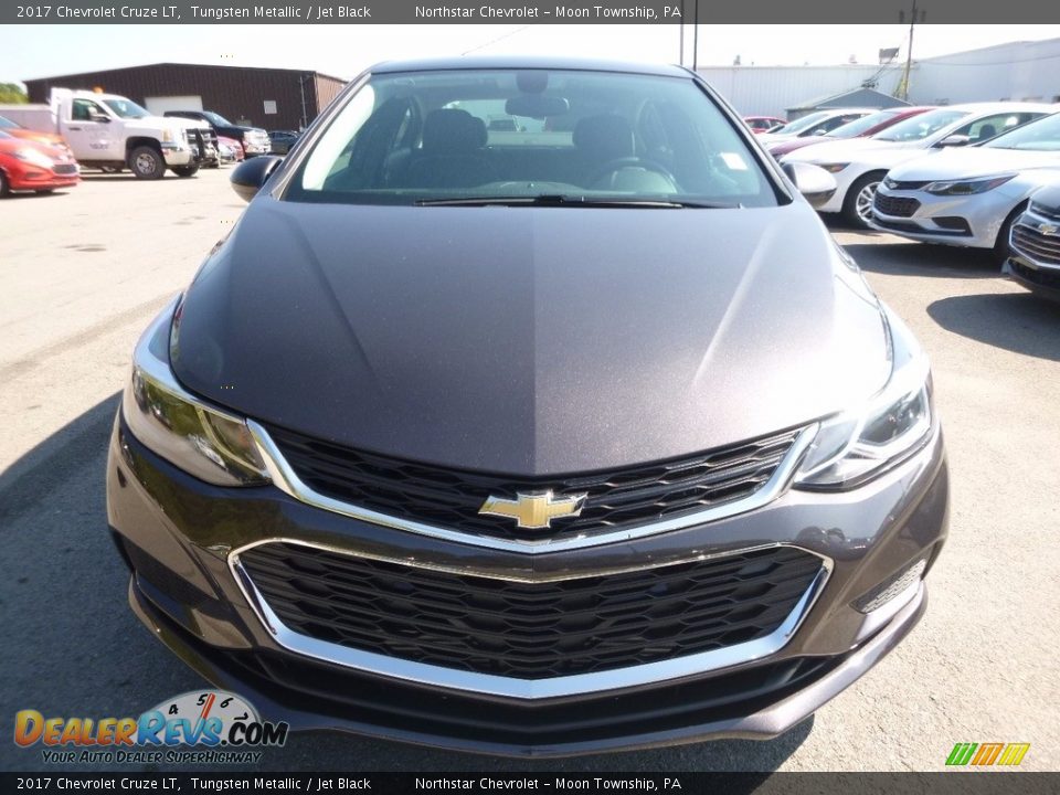 2017 Chevrolet Cruze LT Tungsten Metallic / Jet Black Photo #2