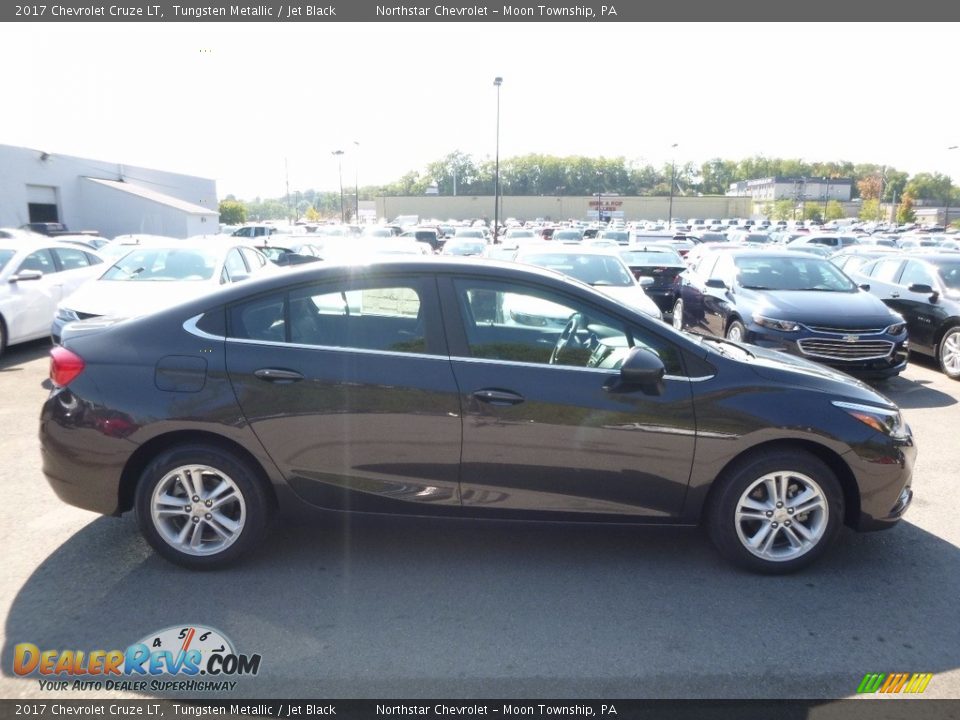 2017 Chevrolet Cruze LT Tungsten Metallic / Jet Black Photo #4