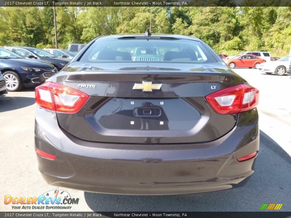 2017 Chevrolet Cruze LT Tungsten Metallic / Jet Black Photo #6