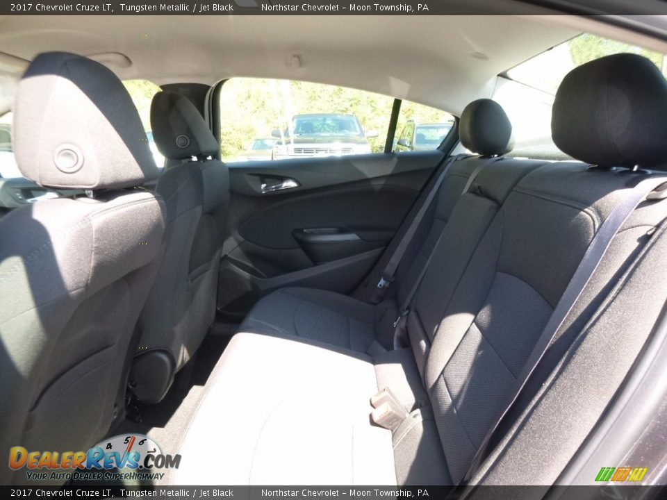 2017 Chevrolet Cruze LT Tungsten Metallic / Jet Black Photo #11