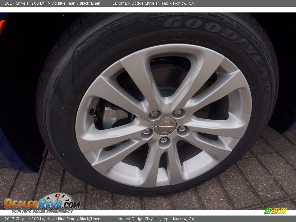 2017 Chrysler 200 LX Wheel Photo #5