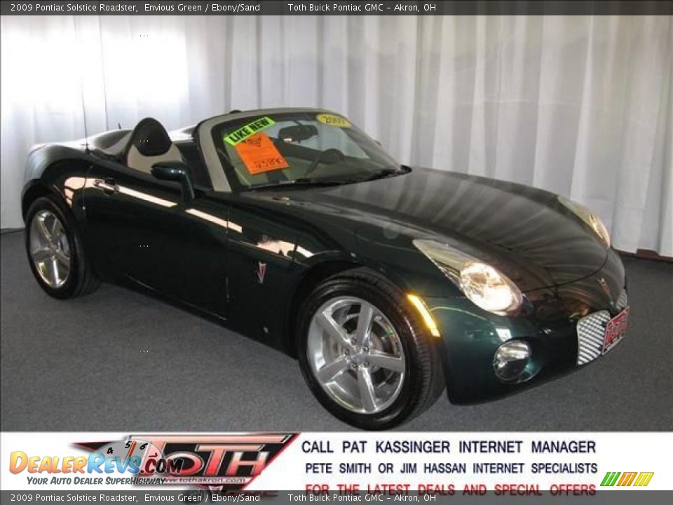 2009 Pontiac Solstice Roadster Envious Green / Ebony/Sand Photo #1