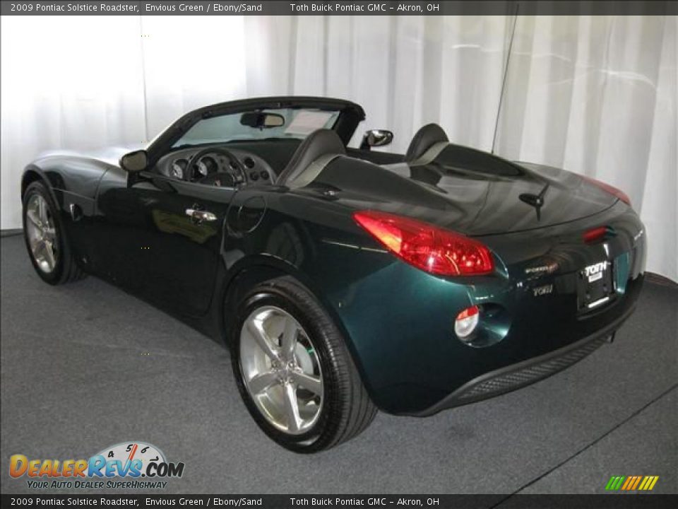 2009 Pontiac Solstice Roadster Envious Green / Ebony/Sand Photo #6