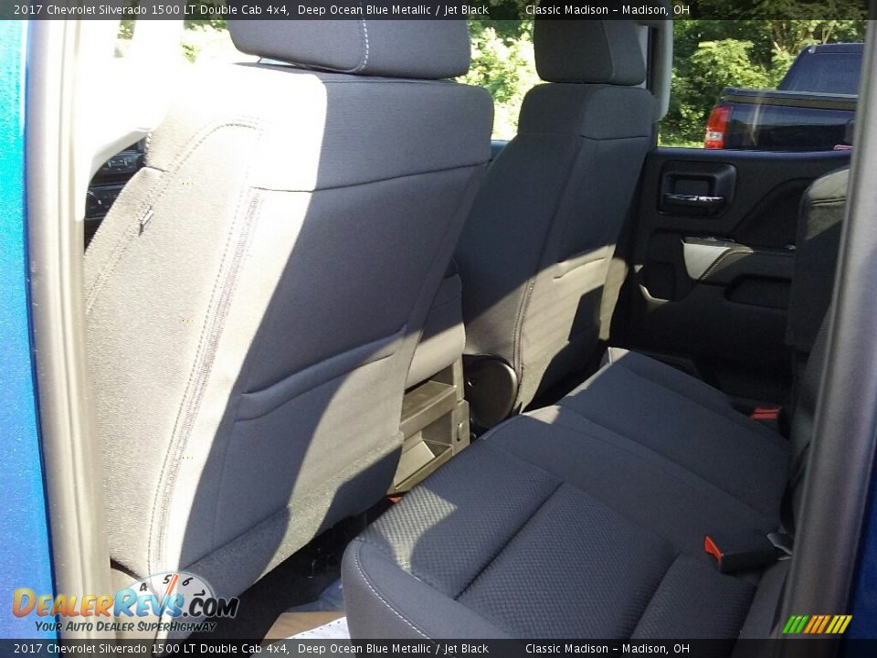 2017 Chevrolet Silverado 1500 LT Double Cab 4x4 Deep Ocean Blue Metallic / Jet Black Photo #7