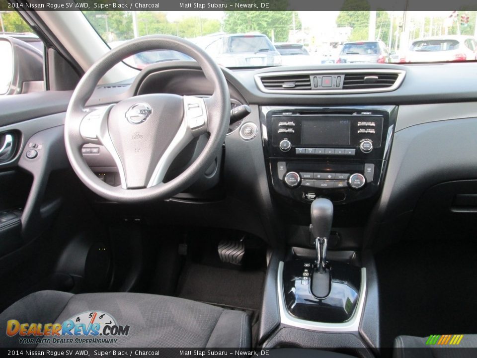 2014 Nissan Rogue SV AWD Super Black / Charcoal Photo #10