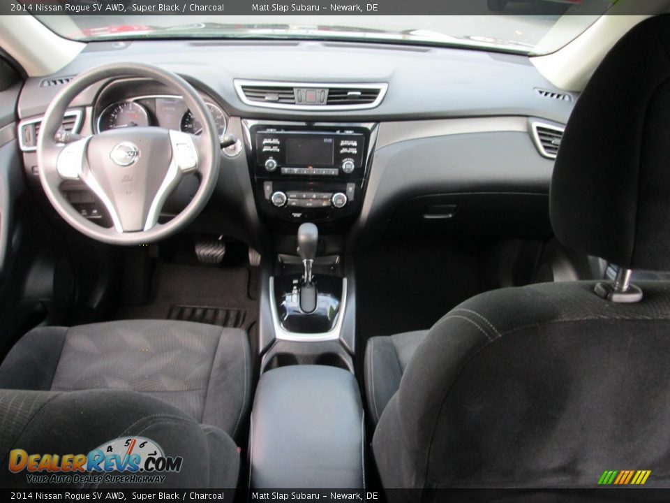 2014 Nissan Rogue SV AWD Super Black / Charcoal Photo #23