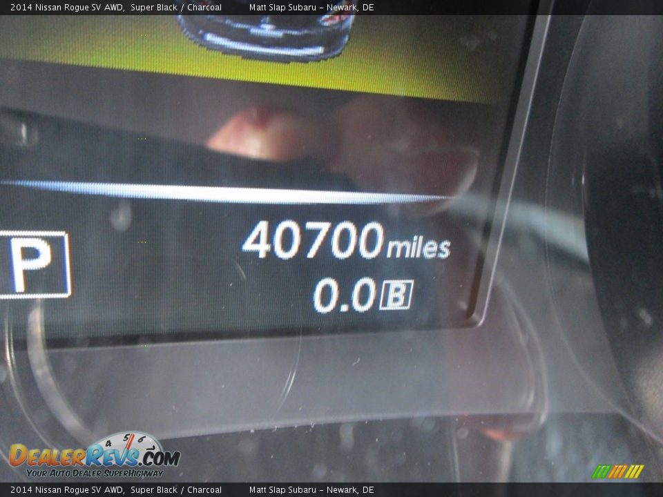 2014 Nissan Rogue SV AWD Super Black / Charcoal Photo #27