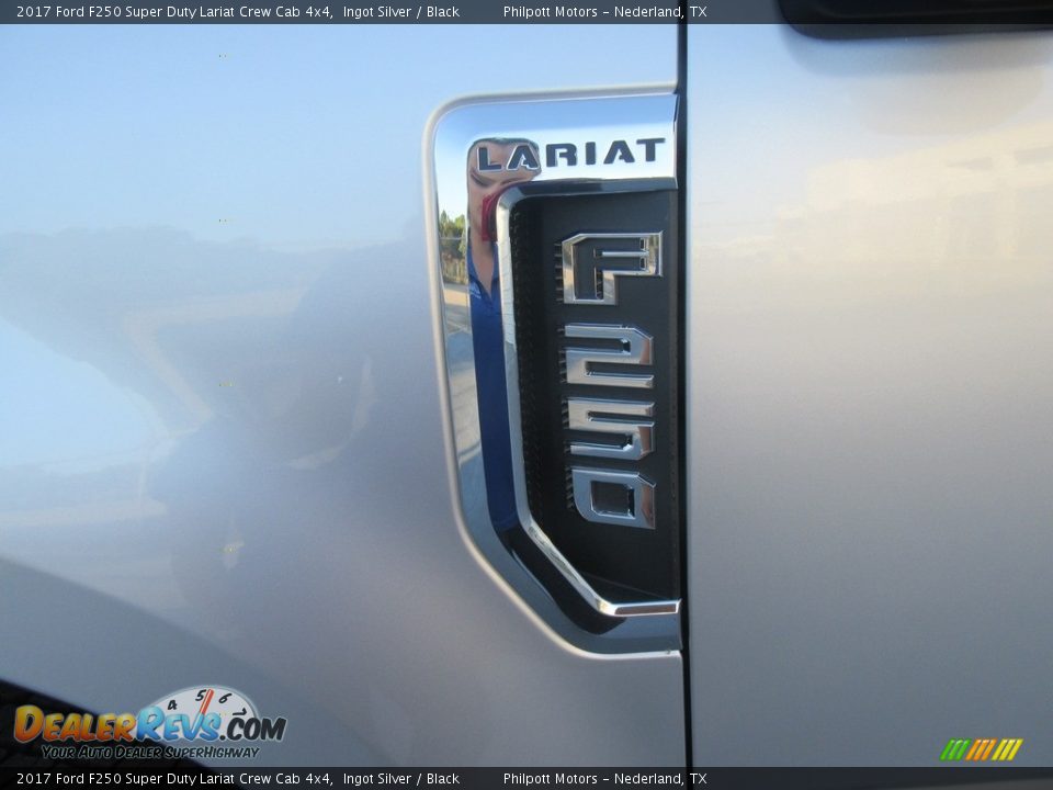 2017 Ford F250 Super Duty Lariat Crew Cab 4x4 Ingot Silver / Black Photo #13