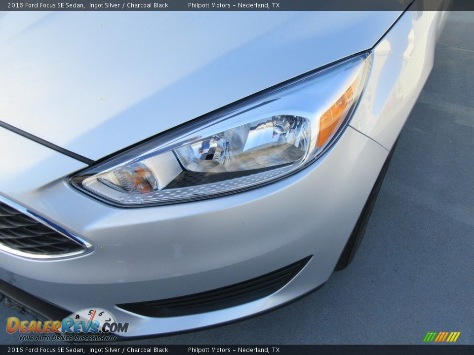 2016 Ford Focus SE Sedan Ingot Silver / Charcoal Black Photo #9
