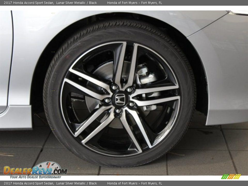 2017 Honda Accord Sport Sedan Lunar Silver Metallic / Black Photo #2