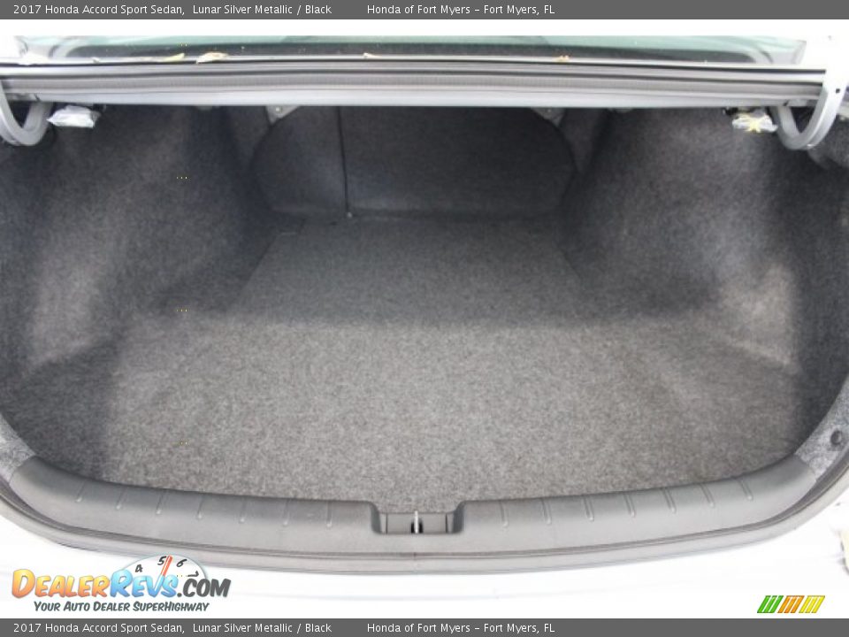 2017 Honda Accord Sport Sedan Lunar Silver Metallic / Black Photo #26