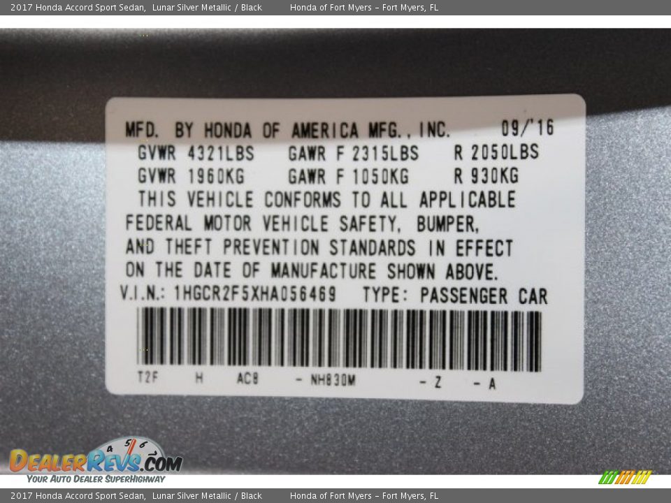 2017 Honda Accord Sport Sedan Lunar Silver Metallic / Black Photo #29