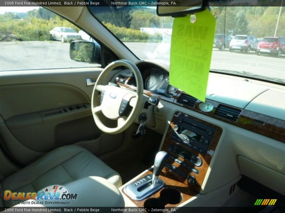 2006 Ford Five Hundred Limited Black / Pebble Beige Photo #9