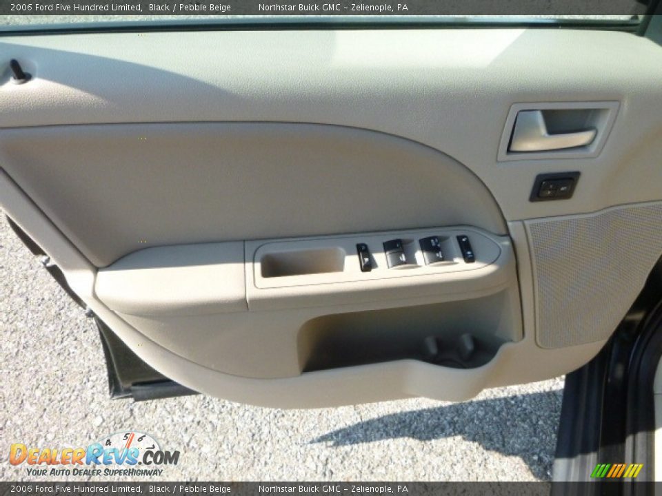 2006 Ford Five Hundred Limited Black / Pebble Beige Photo #15