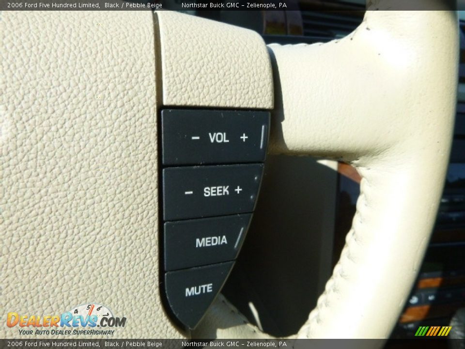 2006 Ford Five Hundred Limited Black / Pebble Beige Photo #23