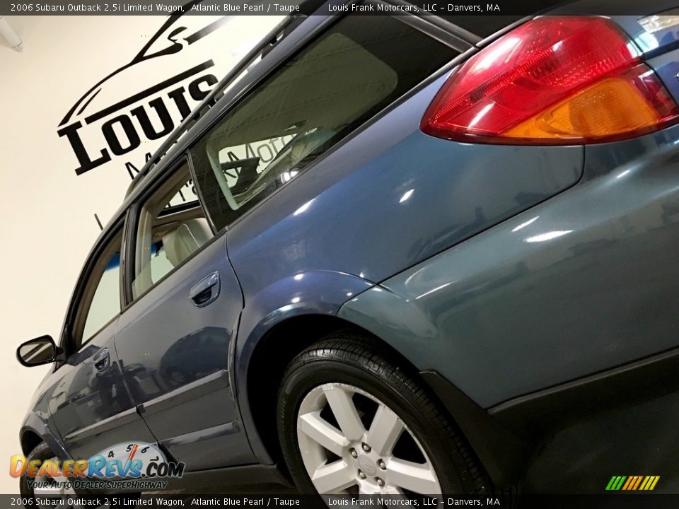 2006 Subaru Outback 2.5i Limited Wagon Atlantic Blue Pearl / Taupe Photo #16