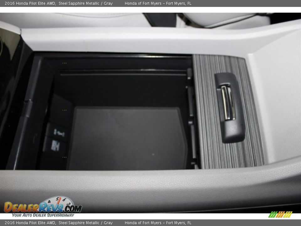 2016 Honda Pilot Elite AWD Steel Sapphire Metallic / Gray Photo #30