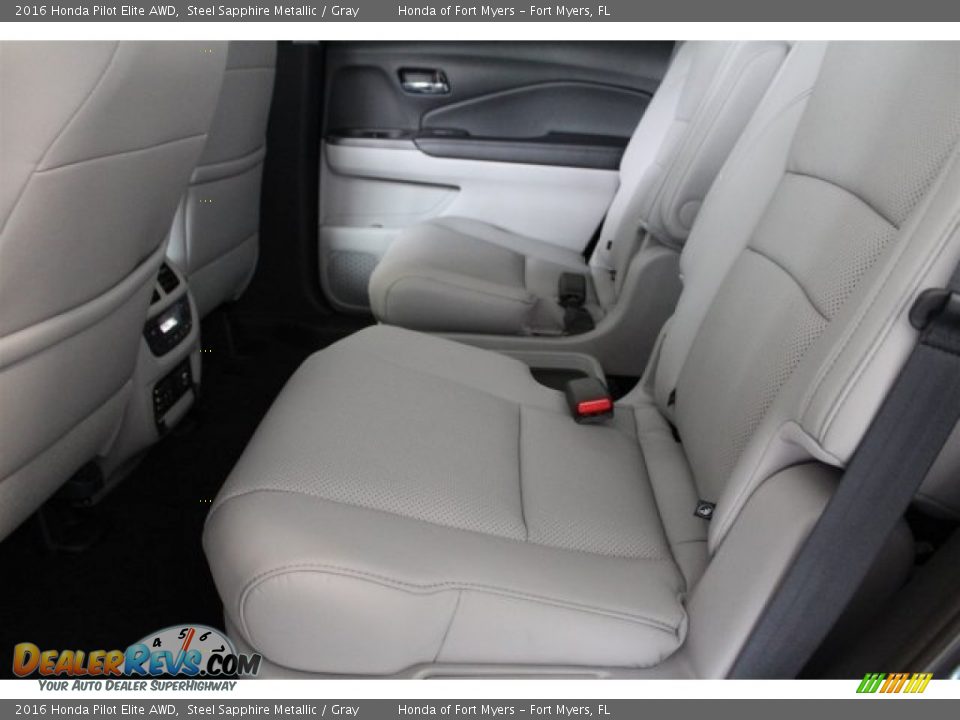 2016 Honda Pilot Elite AWD Steel Sapphire Metallic / Gray Photo #35