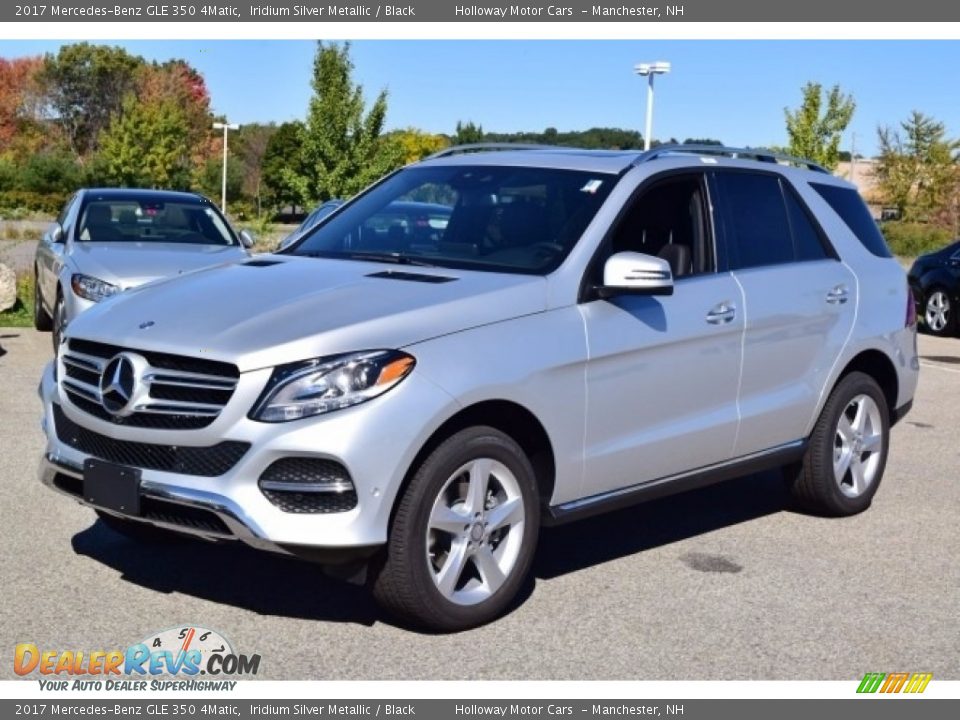 Front 3/4 View of 2017 Mercedes-Benz GLE 350 4Matic Photo #1
