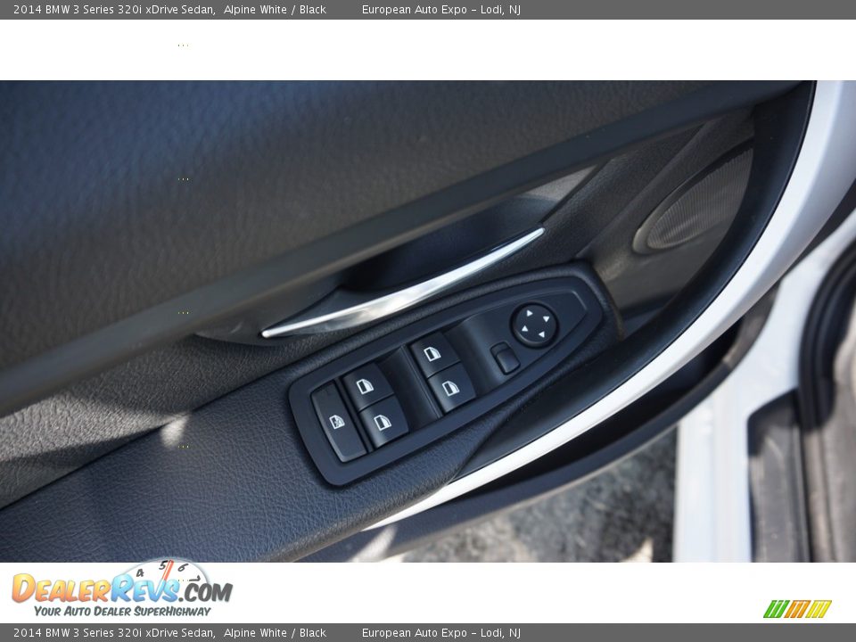 2014 BMW 3 Series 320i xDrive Sedan Alpine White / Black Photo #14