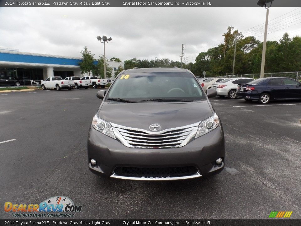 2014 Toyota Sienna XLE Predawn Gray Mica / Light Gray Photo #16