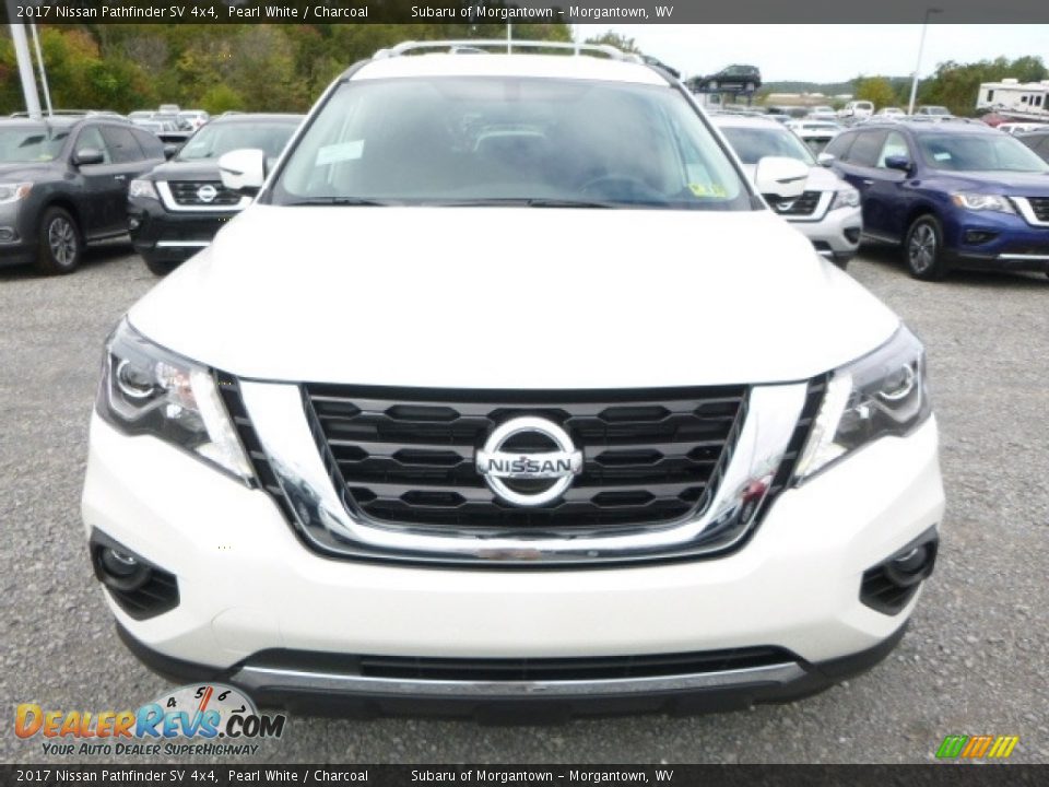 2017 Nissan Pathfinder SV 4x4 Pearl White / Charcoal Photo #13