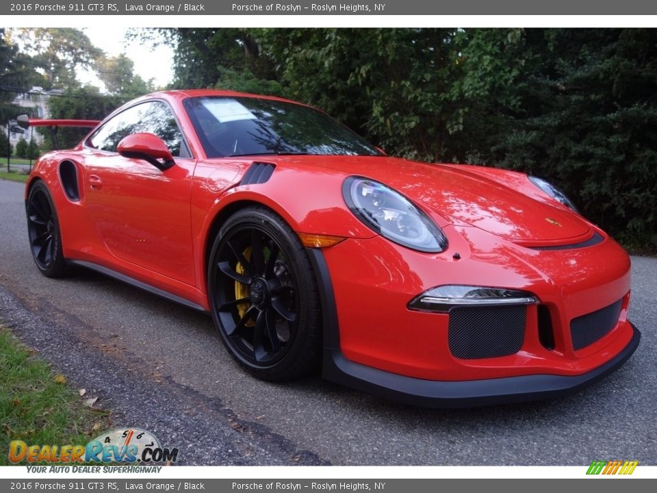 Front 3/4 View of 2016 Porsche 911 GT3 RS Photo #8