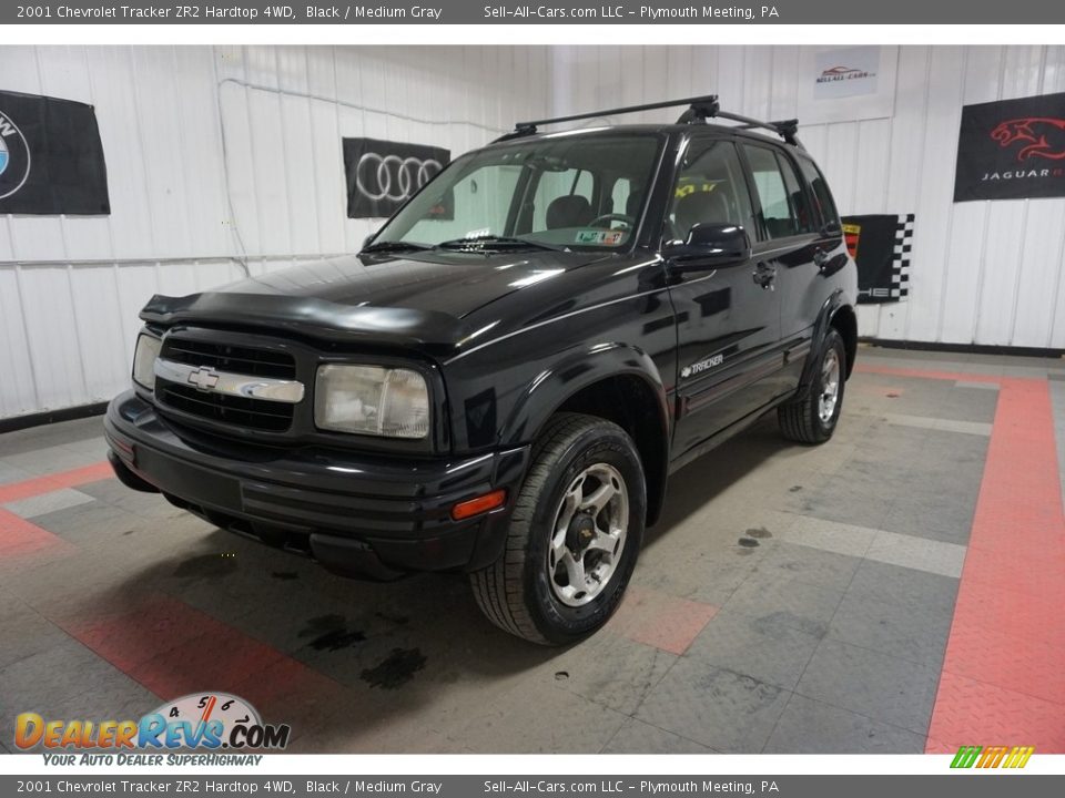 Black 2001 Chevrolet Tracker ZR2 Hardtop 4WD Photo #3