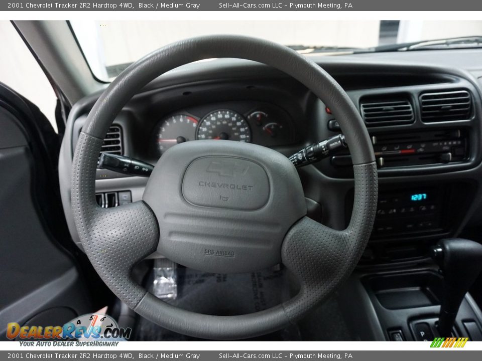 2001 Chevrolet Tracker ZR2 Hardtop 4WD Steering Wheel Photo #25