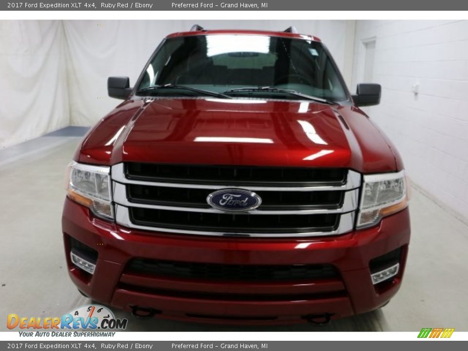 2017 Ford Expedition XLT 4x4 Ruby Red / Ebony Photo #11