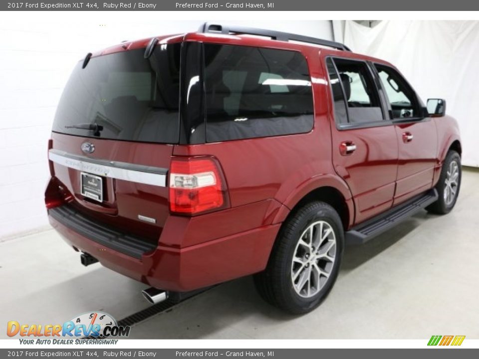 2017 Ford Expedition XLT 4x4 Ruby Red / Ebony Photo #13