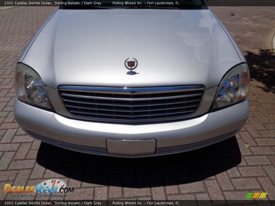 2002 Cadillac DeVille Sedan Sterling Metallic / Dark Gray Photo #33