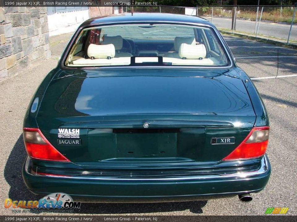 1996 Jaguar XJ XJR British Racing Green / Ivory Photo #9