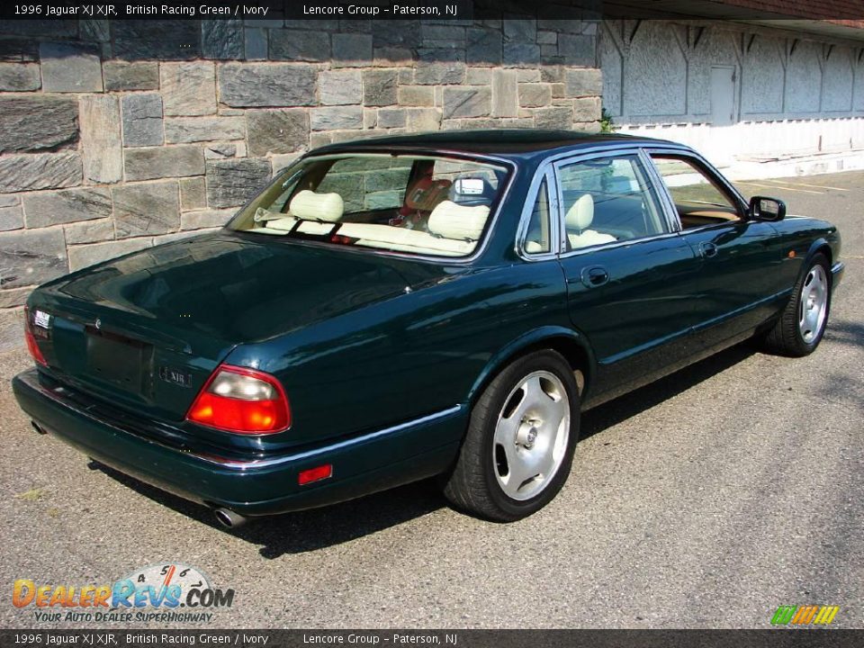 1996 Jaguar XJ XJR British Racing Green / Ivory Photo #10