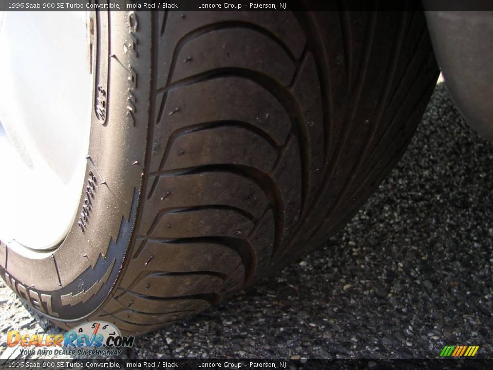 1996 Saab 900 SE Turbo Convertible Imola Red / Black Photo #14