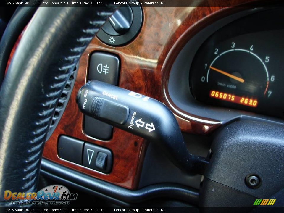 1996 Saab 900 SE Turbo Convertible Imola Red / Black Photo #17