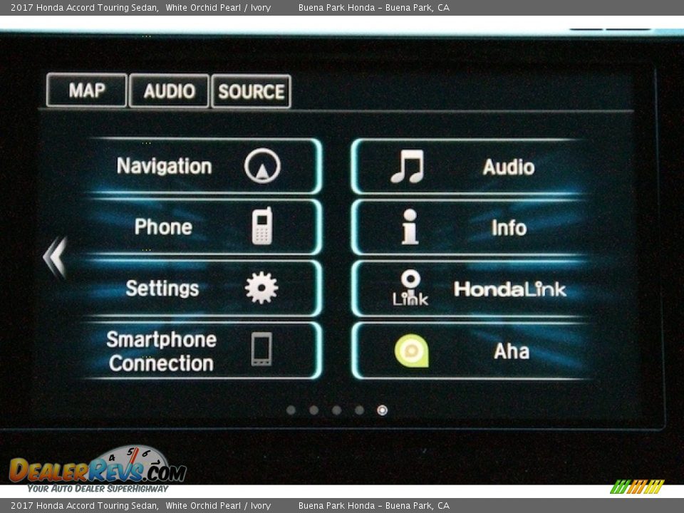 2017 Honda Accord Touring Sedan White Orchid Pearl / Ivory Photo #16