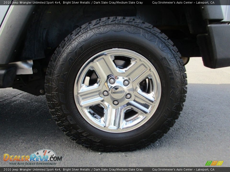 2010 Jeep Wrangler Unlimited Sport 4x4 Bright Silver Metallic / Dark Slate Gray/Medium Slate Gray Photo #22