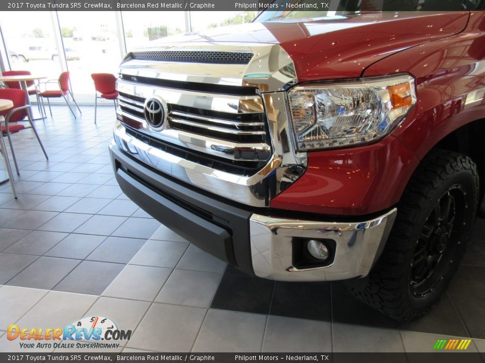 2017 Toyota Tundra SR5 CrewMax Barcelona Red Metallic / Graphite Photo #9
