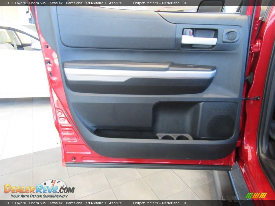 2017 Toyota Tundra SR5 CrewMax Barcelona Red Metallic / Graphite Photo #18