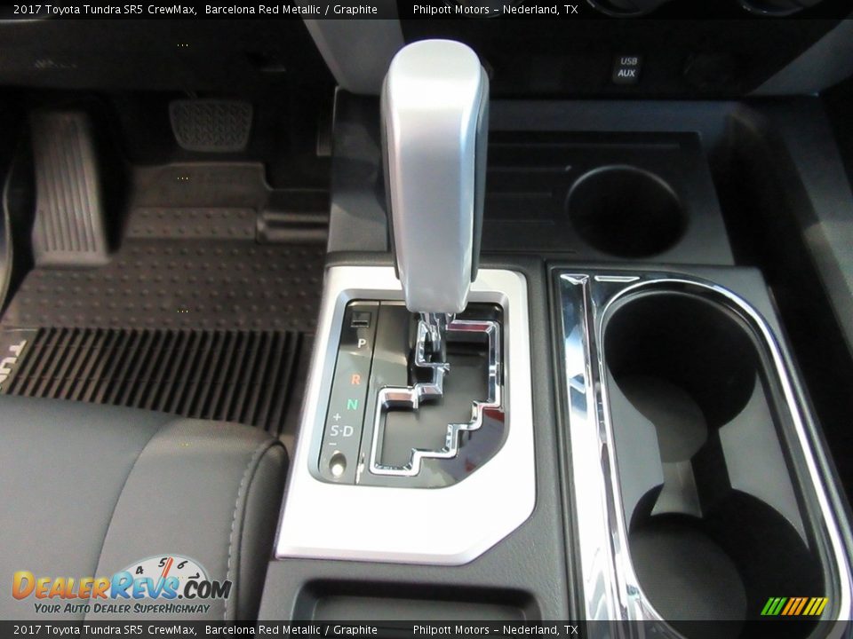 2017 Toyota Tundra SR5 CrewMax Barcelona Red Metallic / Graphite Photo #28