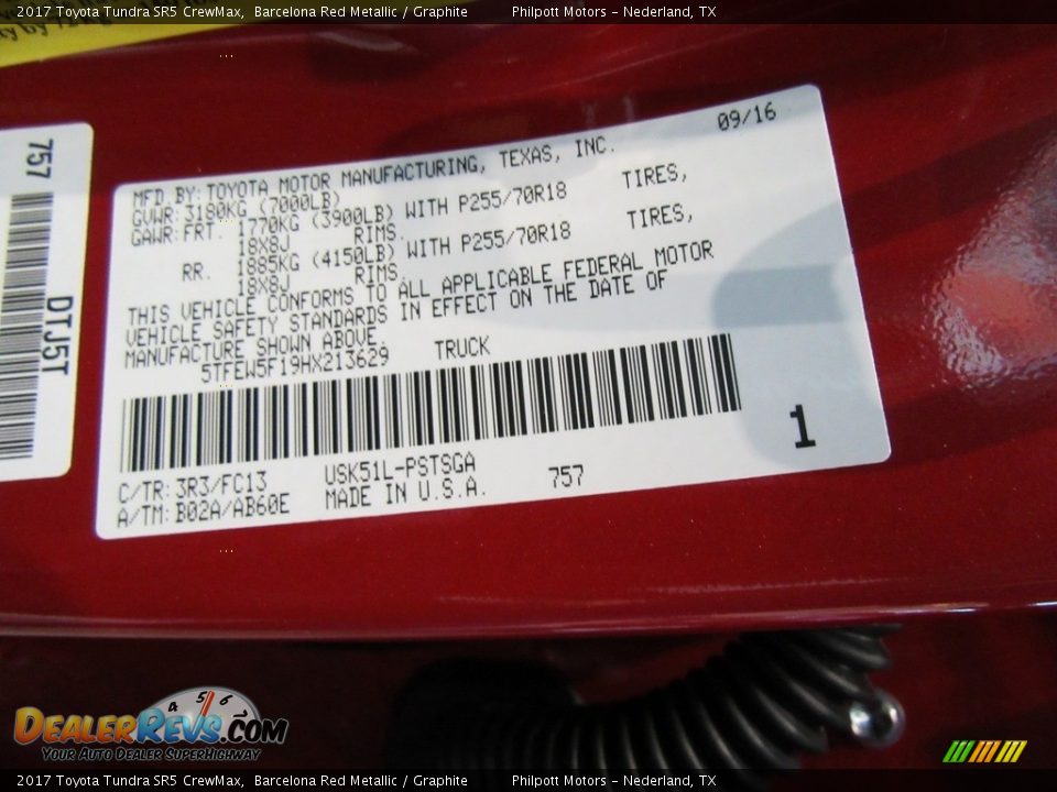 2017 Toyota Tundra SR5 CrewMax Barcelona Red Metallic / Graphite Photo #34