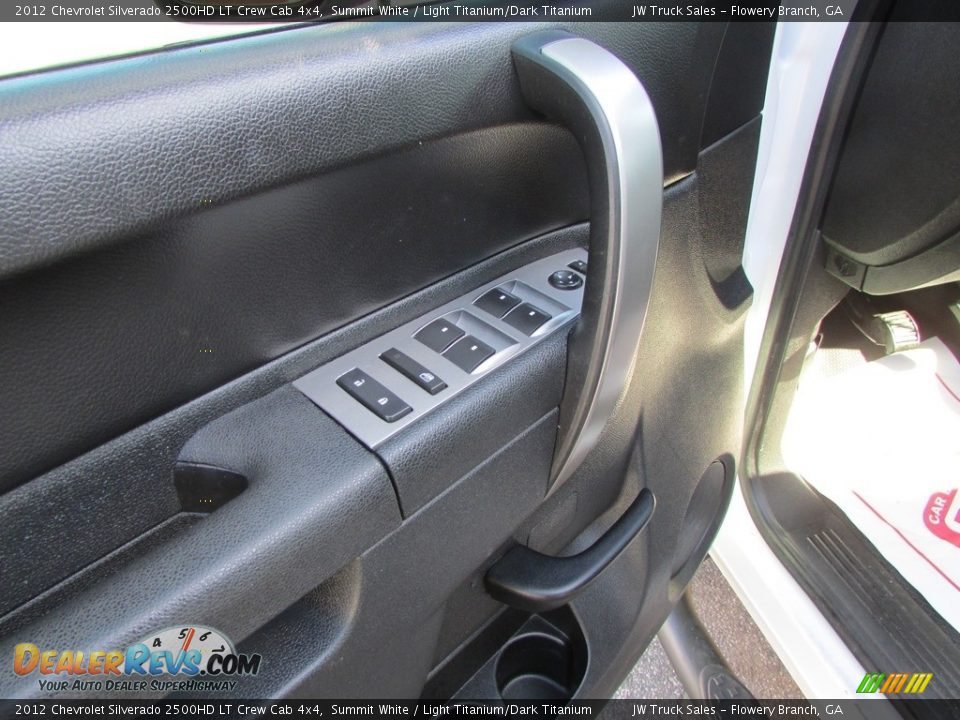 2012 Chevrolet Silverado 2500HD LT Crew Cab 4x4 Summit White / Light Titanium/Dark Titanium Photo #17
