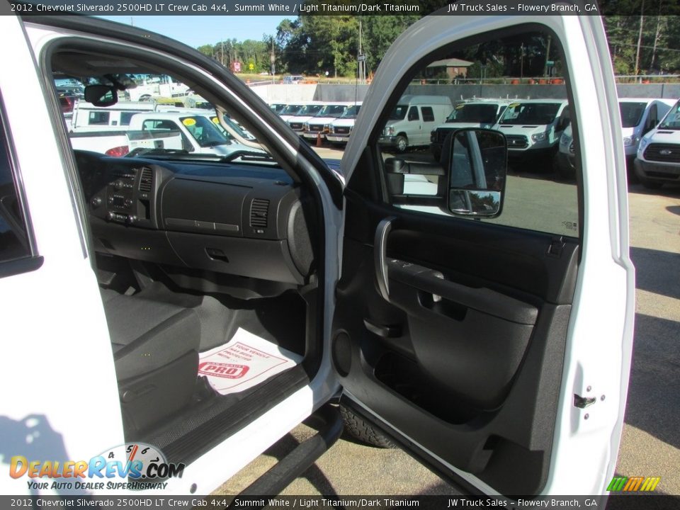 2012 Chevrolet Silverado 2500HD LT Crew Cab 4x4 Summit White / Light Titanium/Dark Titanium Photo #31