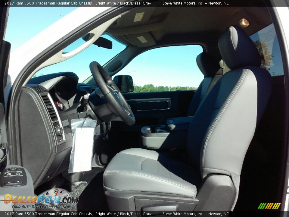 2017 Ram 5500 Tradesman Regular Cab Chassis Bright White / Black/Diesel Gray Photo #9