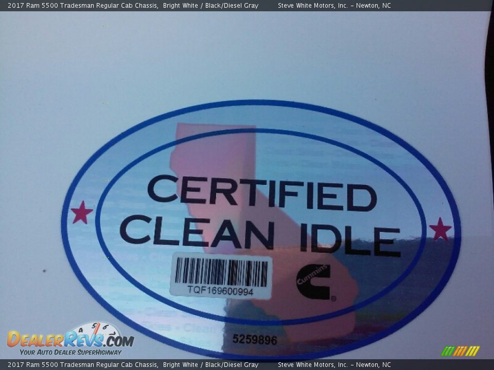 2017 Ram 5500 Tradesman Regular Cab Chassis Bright White / Black/Diesel Gray Photo #19