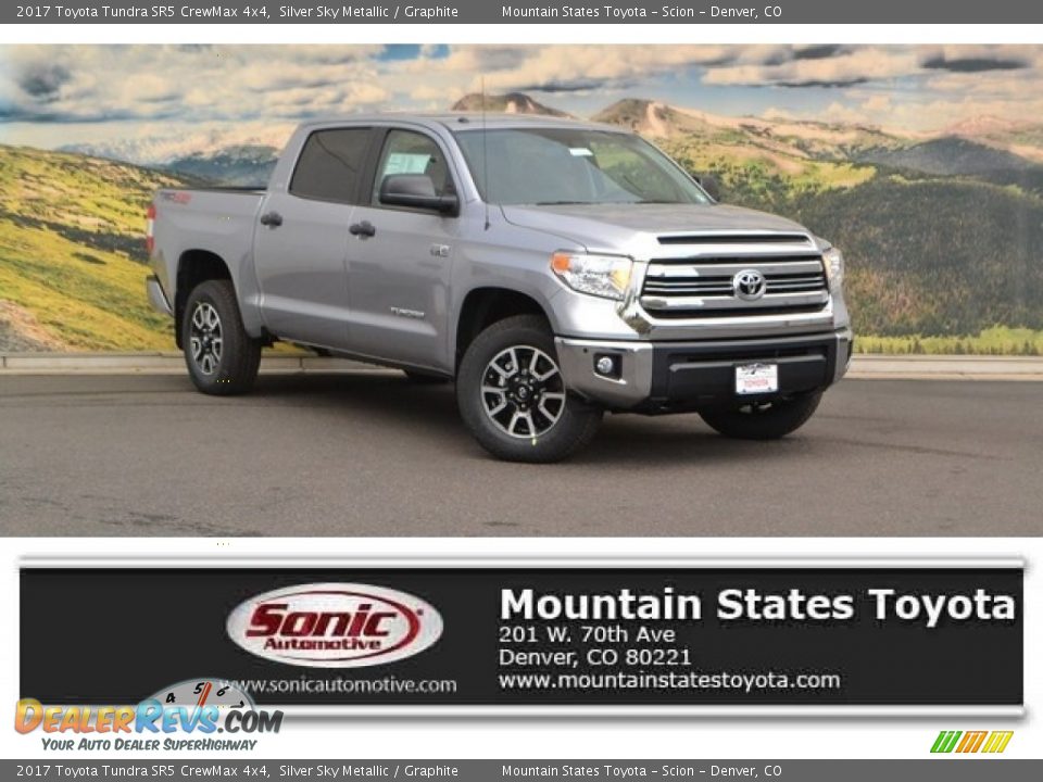2017 Toyota Tundra SR5 CrewMax 4x4 Silver Sky Metallic / Graphite Photo #1