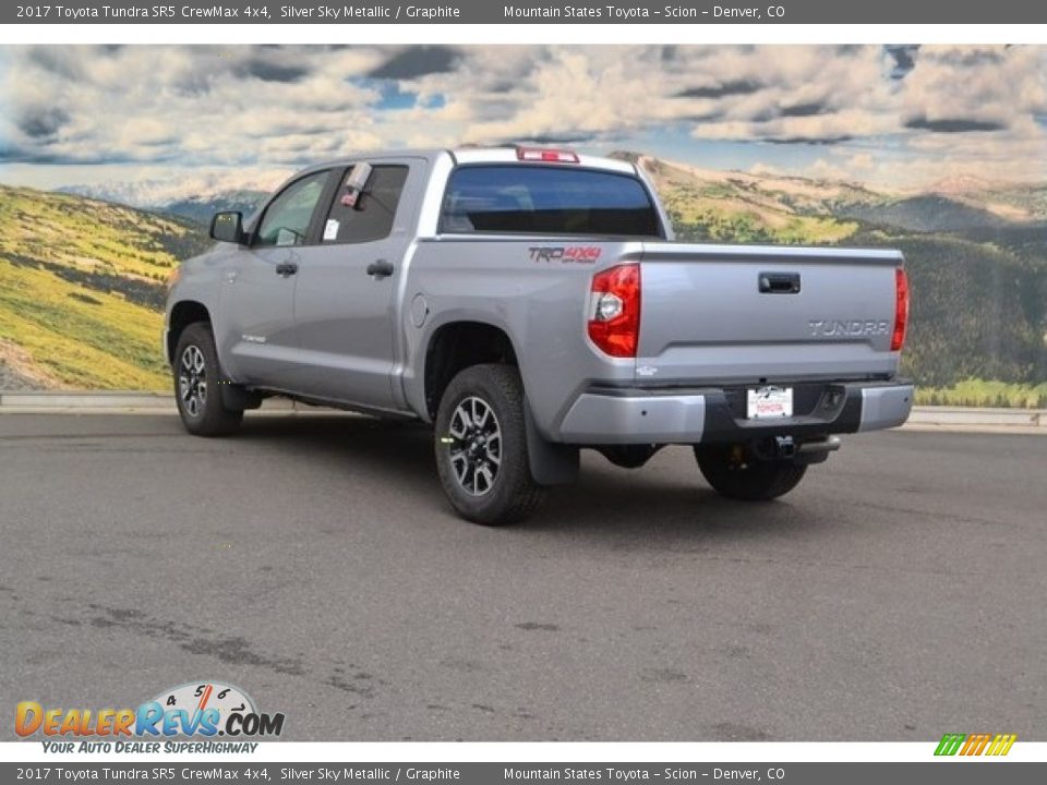 2017 Toyota Tundra SR5 CrewMax 4x4 Silver Sky Metallic / Graphite Photo #3