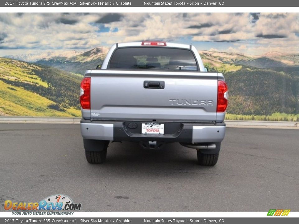 2017 Toyota Tundra SR5 CrewMax 4x4 Silver Sky Metallic / Graphite Photo #4