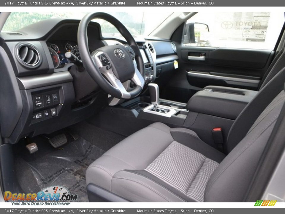 2017 Toyota Tundra SR5 CrewMax 4x4 Silver Sky Metallic / Graphite Photo #5